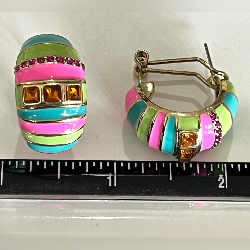 Heidi Daus 🆕 “Color Crazy” multi color half hoop omega for pierced ears earrings - Picture 5 of 7